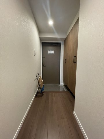 ダイアパレスプルミエール木太町の玄関