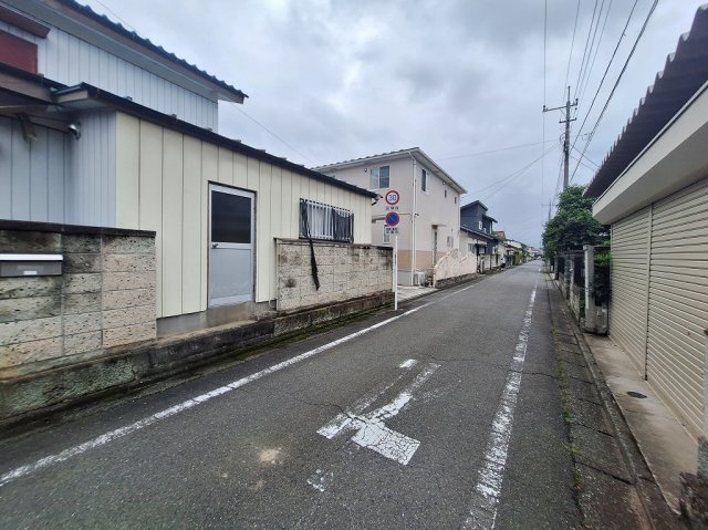 高崎市吉井町本郷売土地の前面道路含む現地写真|北道路