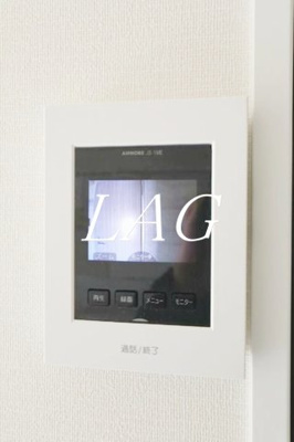 【セキュリティ】 | ビンカーサ | モニター付きインターフォンです。
