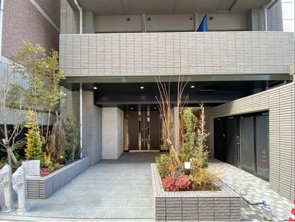 S-RESIDENCE大曽根駅前のエントランス