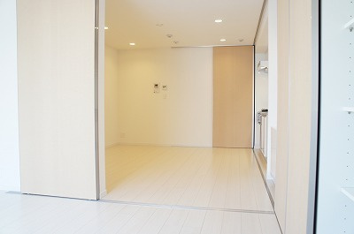 リブリ・白山WESTのその他