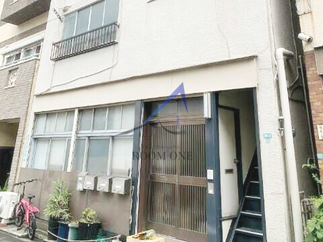 山戸ビルのエントランス|エントランスです。