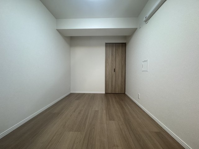 葛西パークサイドハイツ（9階部分）／仲介手数料無料／内装新規フルリノベーションの洋室