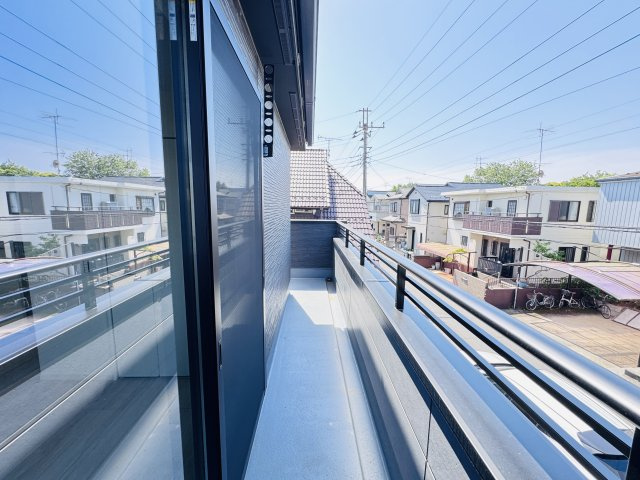 柏市加賀２丁目新築戸建（加賀２期）のバルコニー|南西向きワイドバルコニー・日当たり良好♪