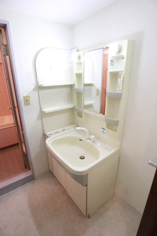 Gleason　Gardenの洗面所