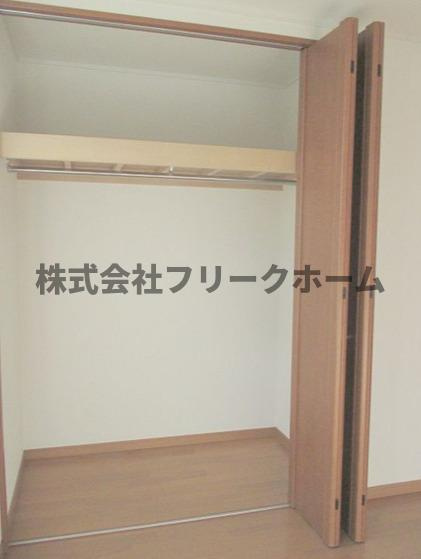 リバーサイドハウスA棟の収納