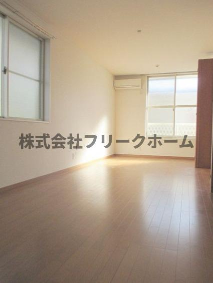 リバーサイドハウスA棟の寝室