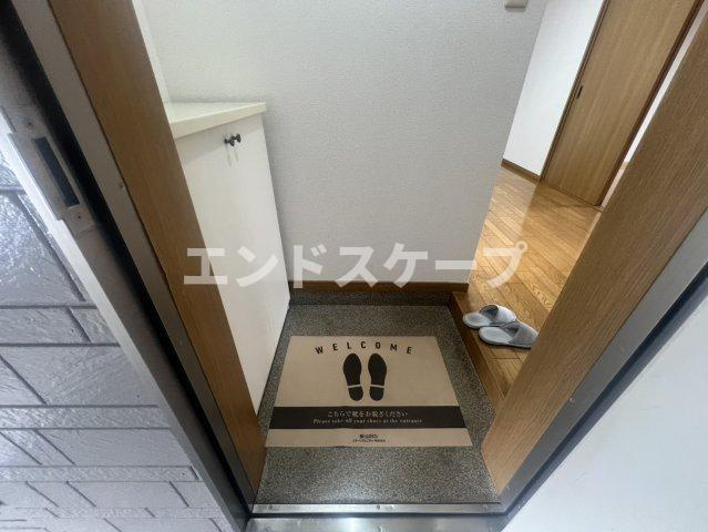 ロキシー・レーヴＡの玄関|高崎、前橋のお部屋探しはエンドスケープまで！お客様の理想お聞かせ下さい♪