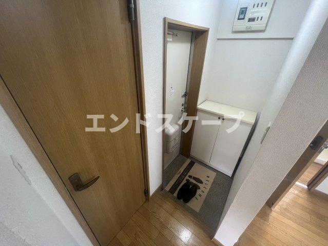 ロキシー・レーヴＡの玄関|高崎、前橋のお部屋探しはエンドスケープまで！お客様の理想お聞かせ下さい♪