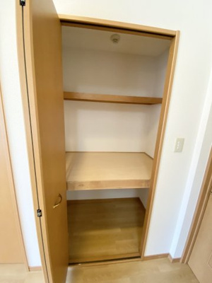 【収納】 | フォレスト・ラ・ヴィラ | ※同物件　別のお部屋の写真です。