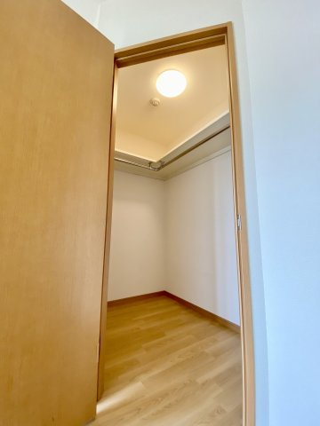 【収納】 | フォレスト・ラ・ヴィラ | ※同物件　別のお部屋の写真です。