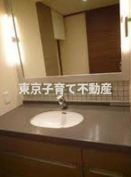 パークハウス本郷三丁目アーバンスの洗面所