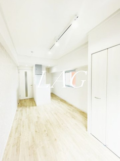 【居間・リビング】 | シャンボール門前仲町 | 洋室のお部屋です。