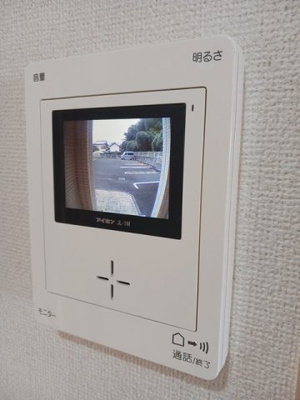 【セキュリティ】 | サンビレッジⅡ | モニター付きインターホンです