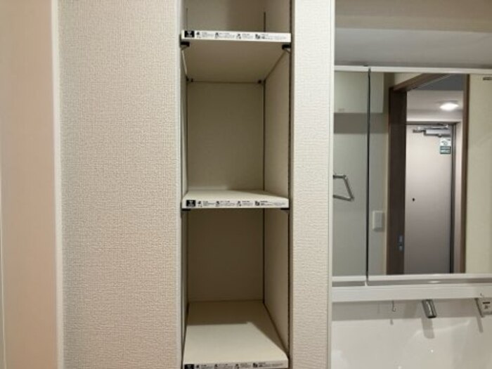 グランカーサ清滝の収納