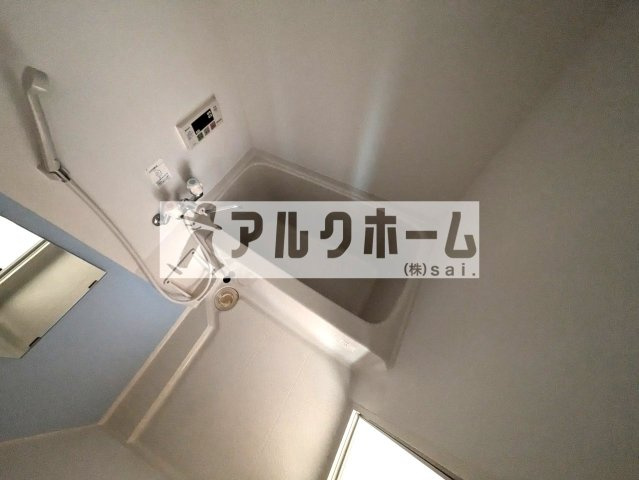 メゾン平野の浴室