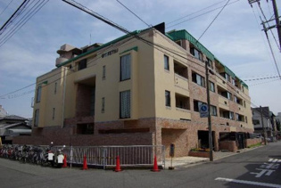 実際にご見学も可能です。
資料請求または、現地の見学予約も承っております。お気軽にお問合せください。