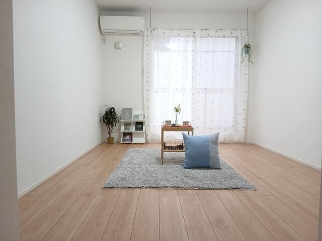 パークフォレスト東照宮の居間・リビング