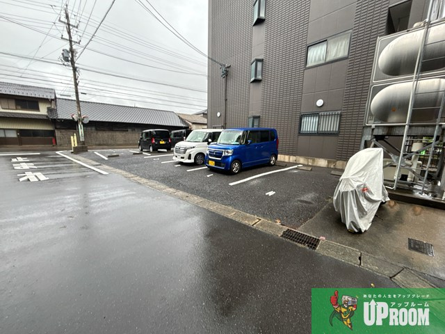 ベルヴューの駐車場