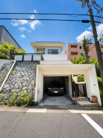千種区東山元町4丁目戸建の外観