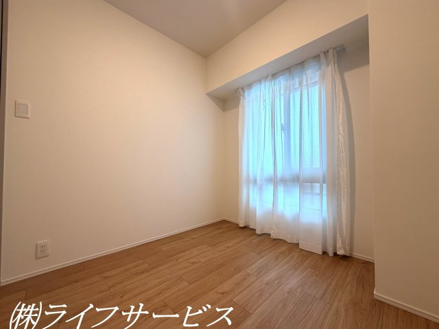 【洋室】 | レジオンパークス千舟公園 | 洋室４.５帖／クローゼット有