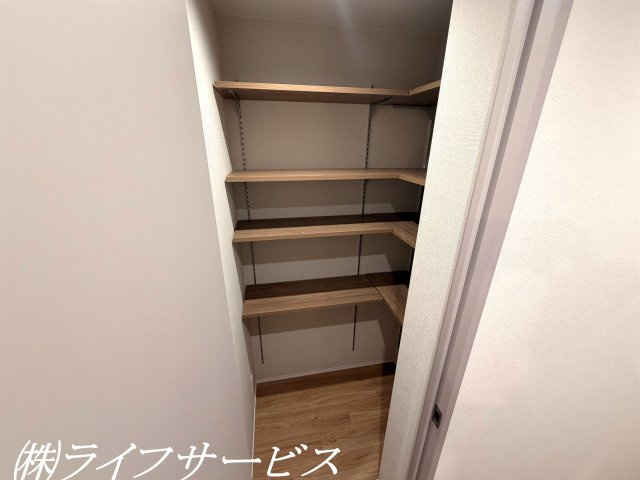 【収納】 | レジオンパークス千舟公園 | 廊下に収納有！
