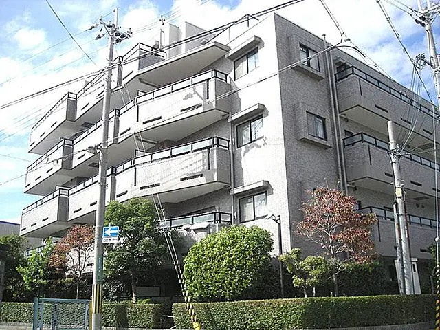 ヴェルビュ西宮学文殿の外観