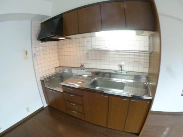 LAZO御影のキッチン