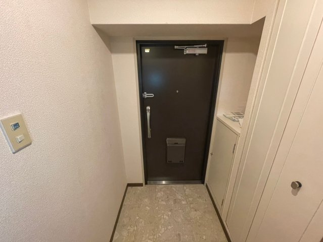 パーク・ハイム芦屋翠ヶ丘20番地B棟の玄関