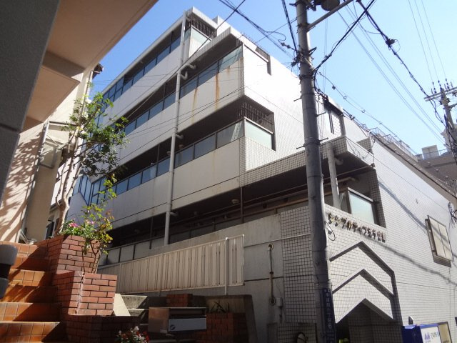 ERライフ王子公園の外観