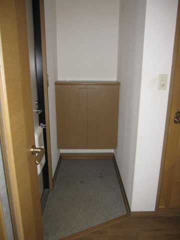 セジュール佐光の玄関
