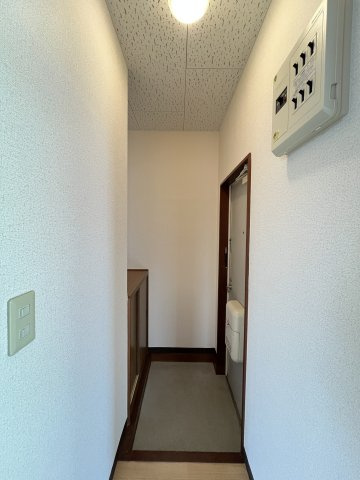 タウンハタガサキA棟の玄関