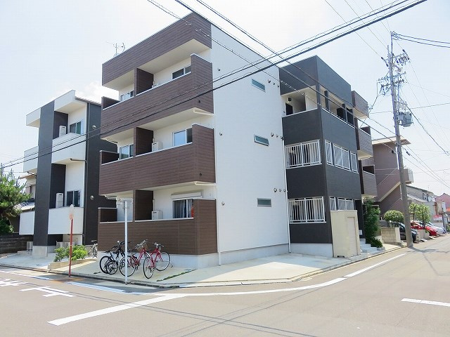 アルバーノ中村vermilionの画像