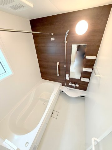 あきる野市引田　中古戸建の浴室