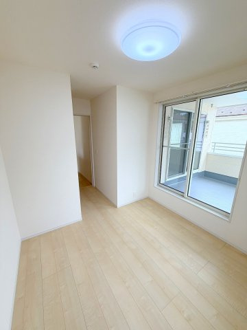 あきる野市引田　中古戸建の洋室