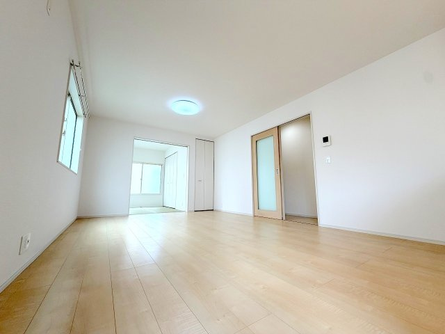 あきる野市引田　中古戸建の居間・リビング