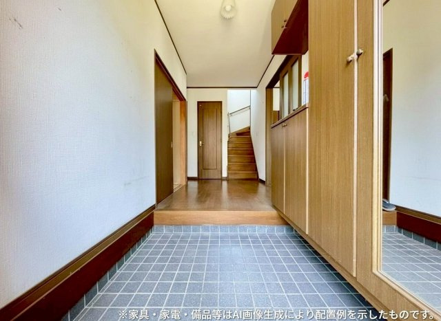 大網白里市上谷新田　中古戸建の玄関