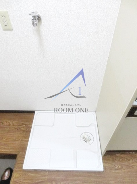 フローラルハイツの設備|洗濯機置き場です。