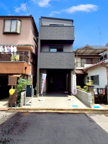 【間取り】 | 大東市深野　新築戸建て♪ | 【間取り図】
光と余白まで設計された、洗練のデザイナーズ住宅。