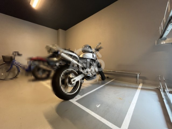 LaDouceur江坂Ⅱのその他共用部分|LaDouceur江坂Ⅱ　バイク置き場