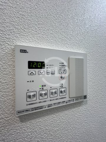 ファステート大阪マジョリティの洗面所|ファステート大阪マジョリティ　浴室乾燥機