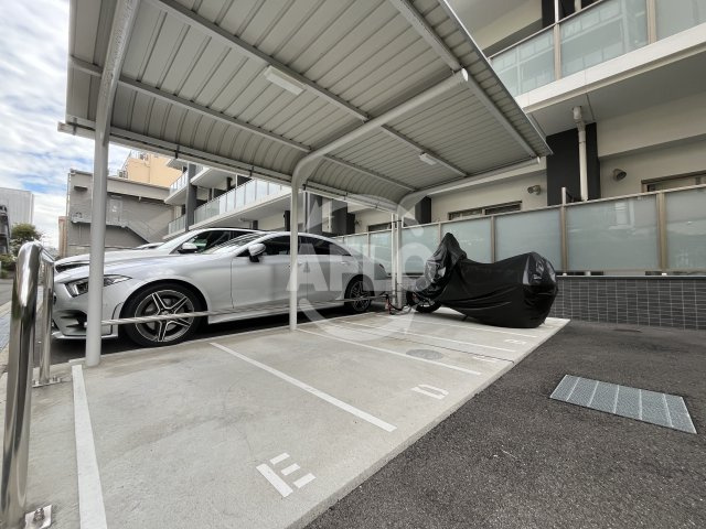 ファステート大阪マジョリティのその他|ファステート大阪マジョリティ　バイク置き場