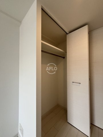 S-RESIDENCE新大阪WESTの収納|S-RESIDENCE新大阪WEST　クローゼット