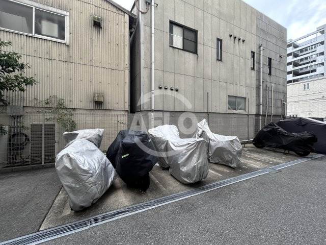 ドライバウム江坂のその他共用部分|ドライバウム江坂　バイク置き場