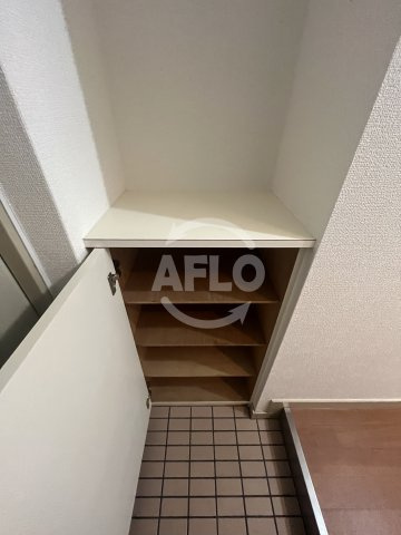 ノルデンハイム淡路の内装|ノルデンハイム淡路　シューズボックス