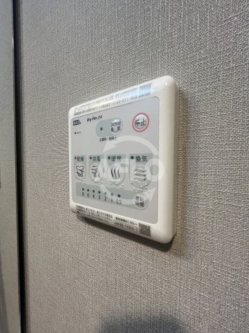 レジデンス塚本クラージュの洗面所|浴室乾燥機