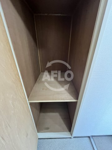 クリテリオン新大阪の内装|クリテリオン新大阪　シューズボックス