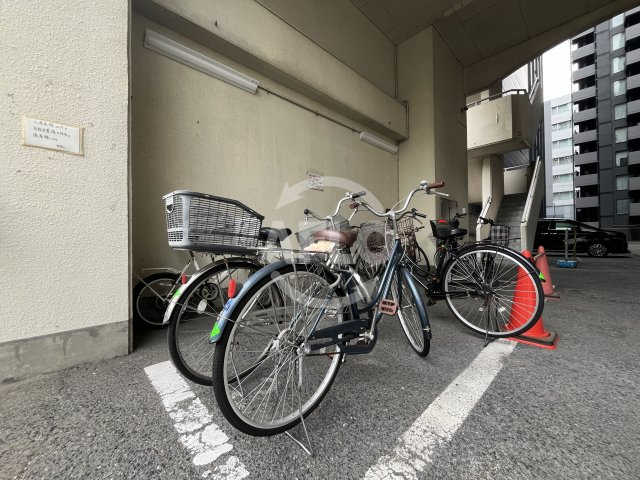 クリテリオン新大阪のその他|クリテリオン新大阪　駐輪場