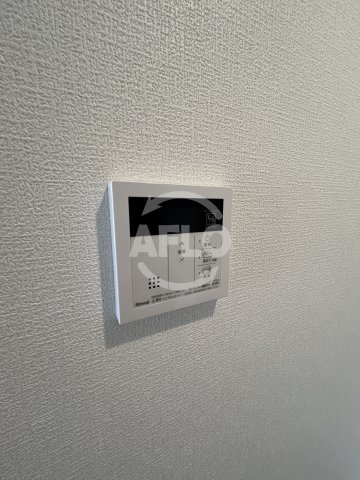 セレニテ江坂ミラクのキッチン|セレニテ江坂ミラク　給湯器