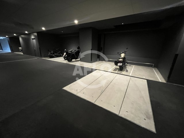 Brillia Tower箕面船場ザトップオブザヒルのその他共用部分|Brillia Tower箕面船場 THE TOP OF THE HILL　バイク置き場